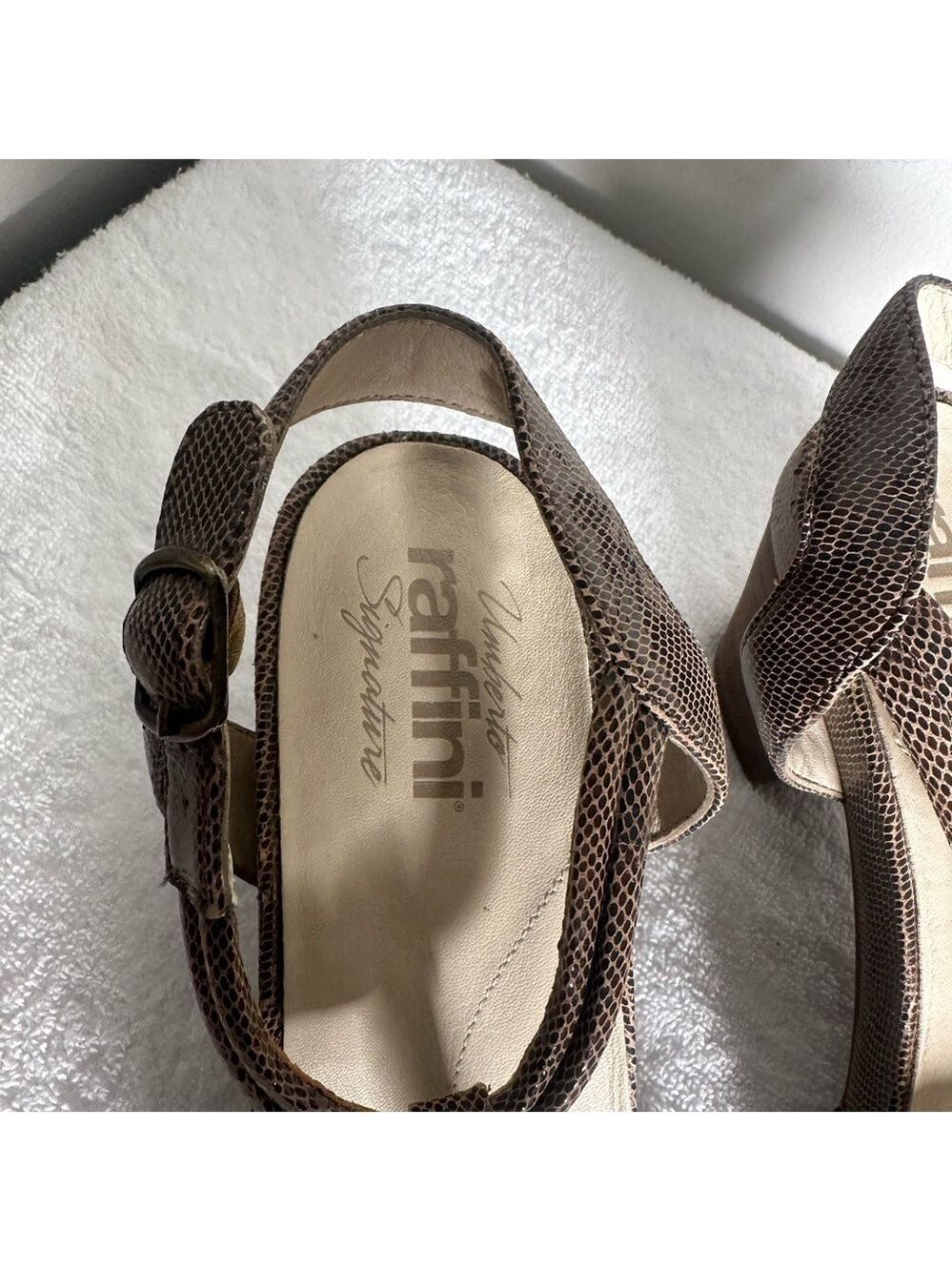 Umberto Raffini Signature Sandals Size 9 - Picture 5 of 5